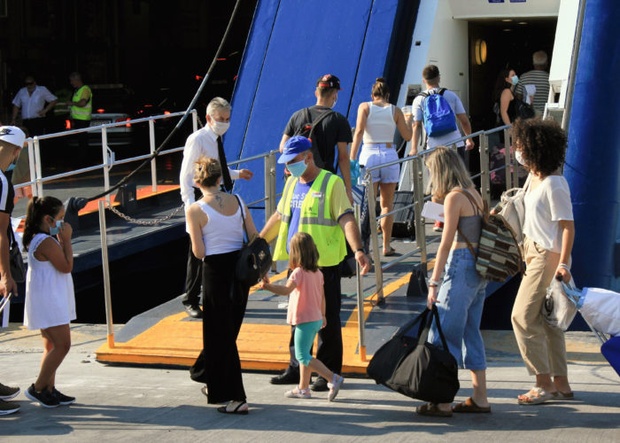 Ferries in Greece covid